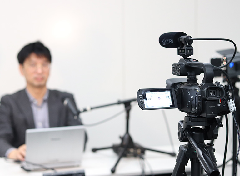 ライブ配信で行うセミナー「ウェビナー」の裏側（3枚目）